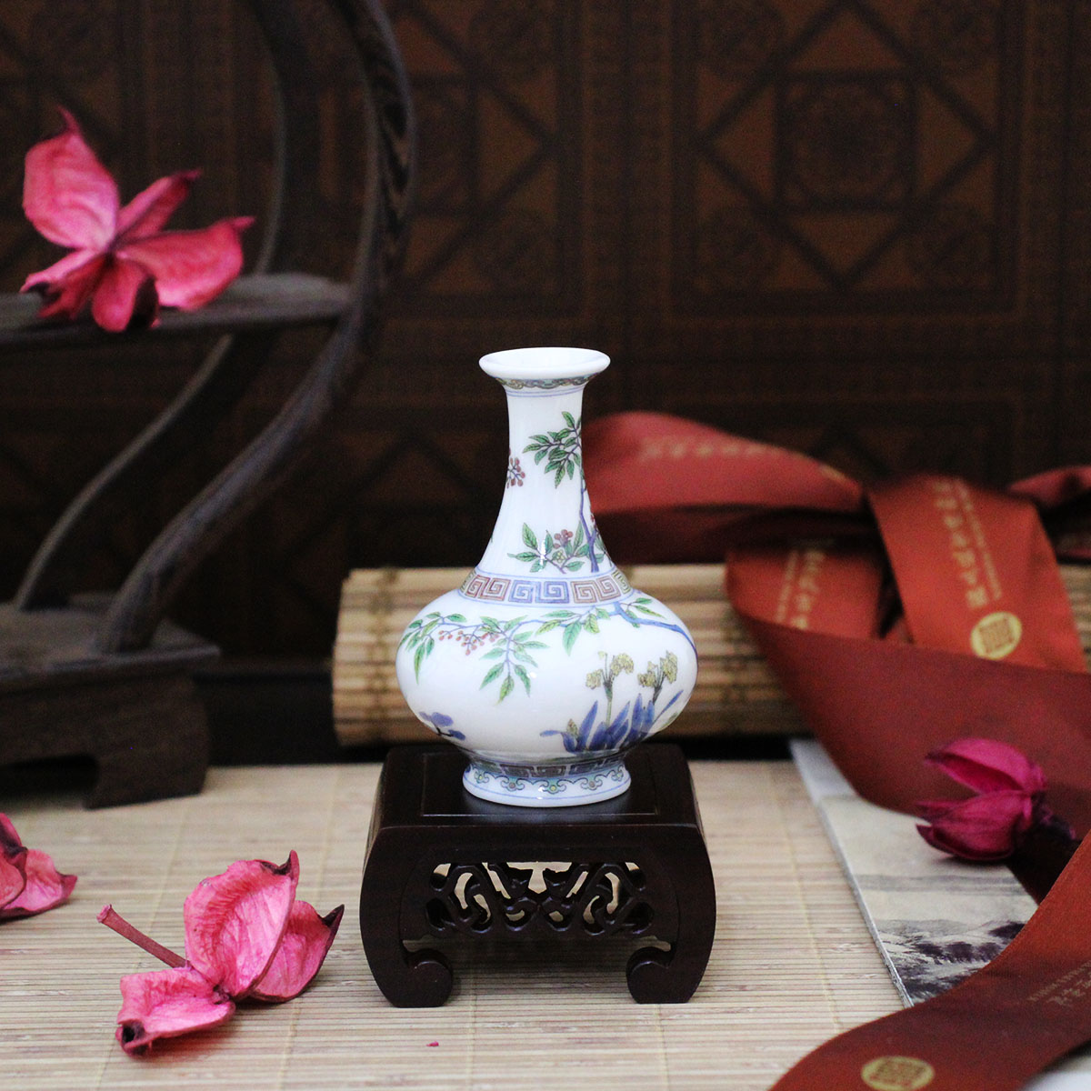 故宮精品網路商城- 故宮百品粉彩花卉瓶