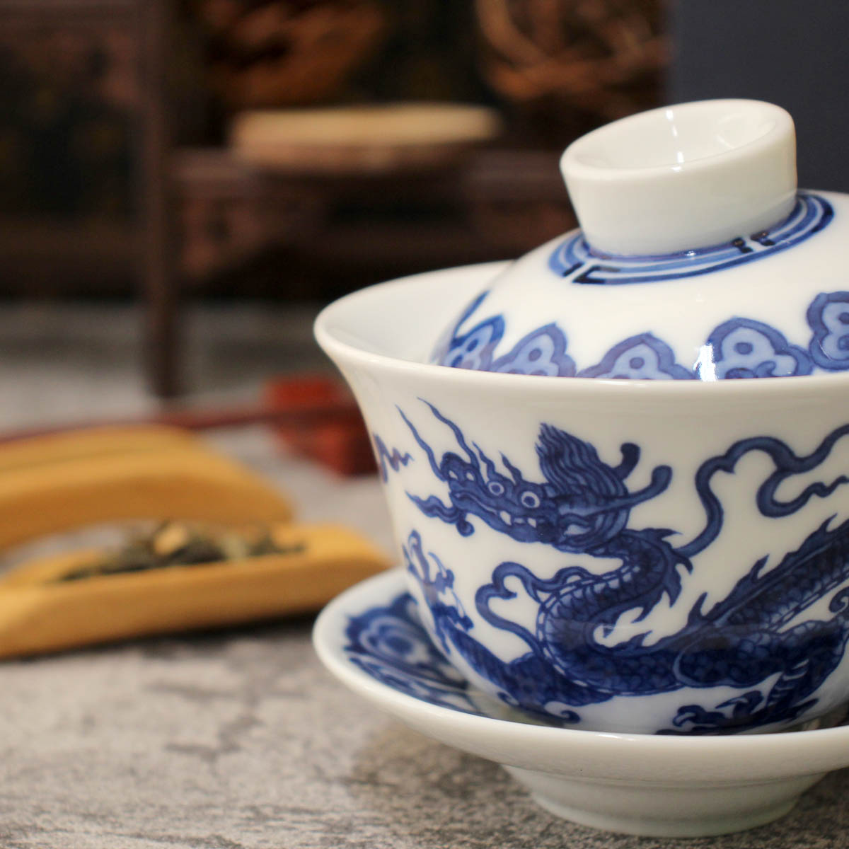 中国　青花青緑彩　龍紋小杯　二客　大明成化年製款　古陶磁　茶道具 ESM12-5 明代筆記vol.3 明成化青花夔龍紋盌736.6萬成交《大明成化年製