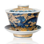 Product info: 仿故宮金地青花雲龍蓋杯