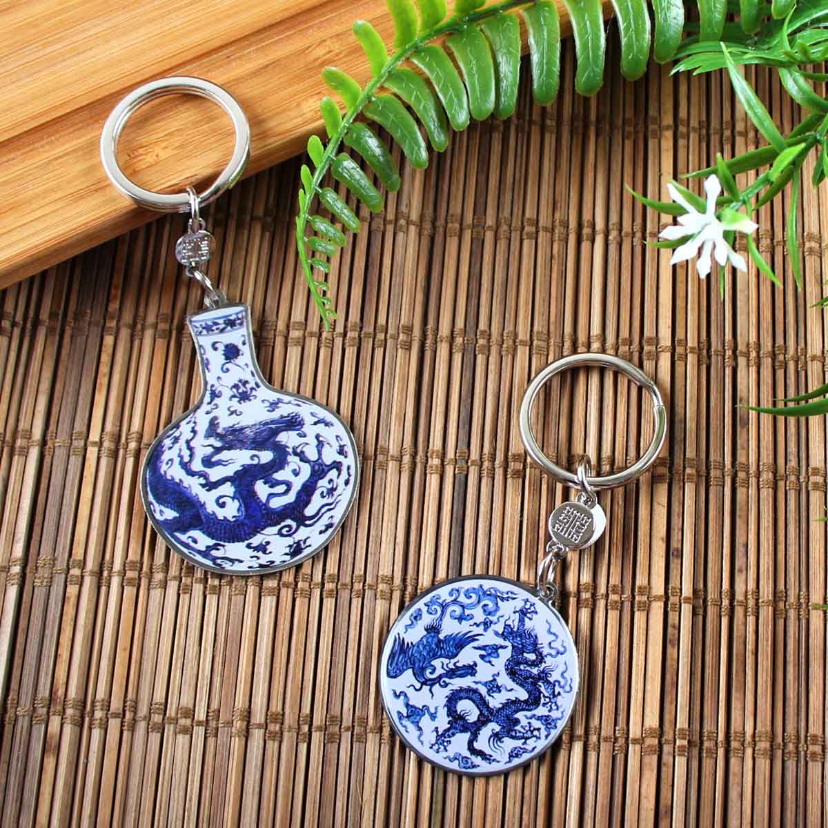 故宮精品網路商城- 青花龍紋鎖圈