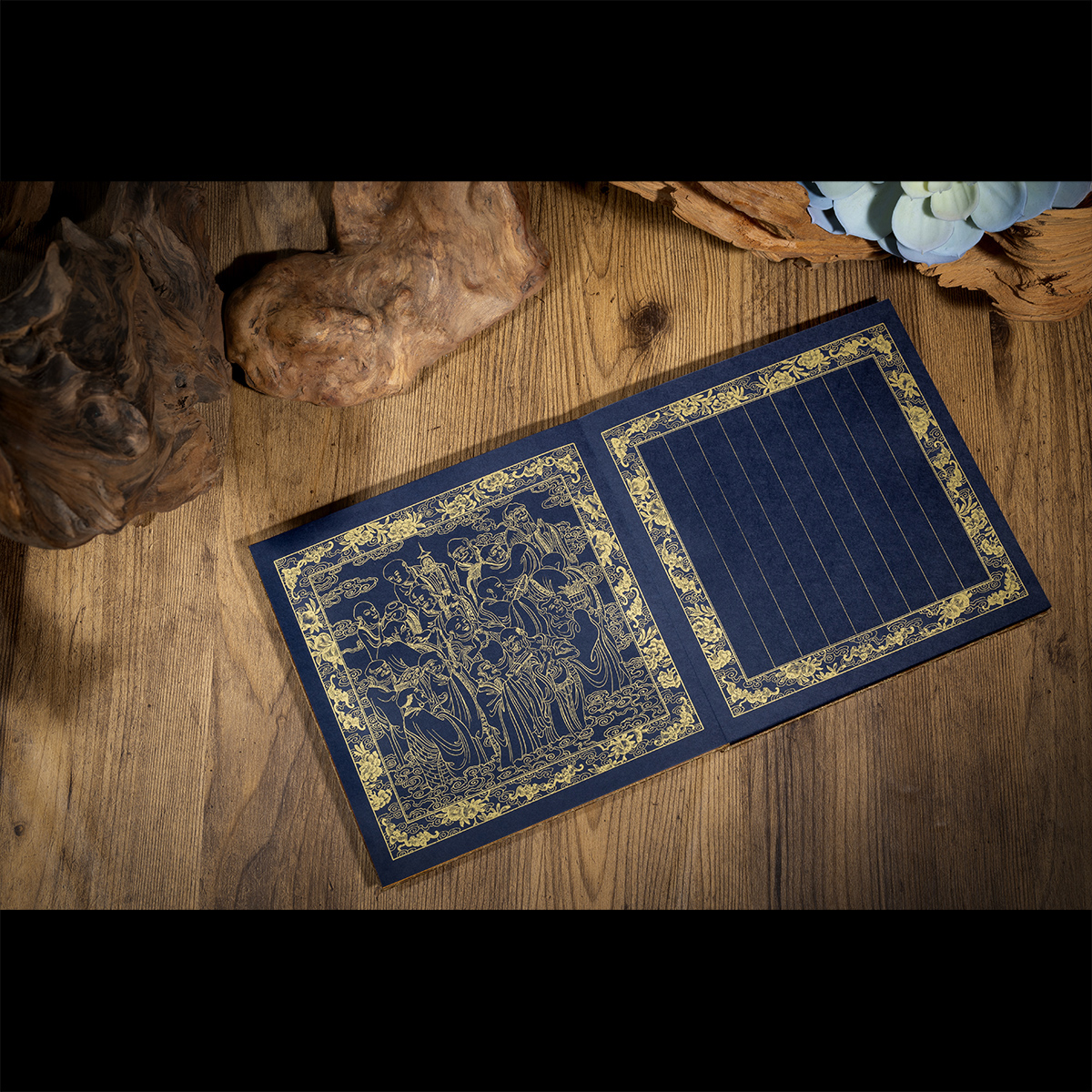 故宮精品網路商城- 《清阮元書無量壽佛經》 (縮小版，梧桐木盒裝)