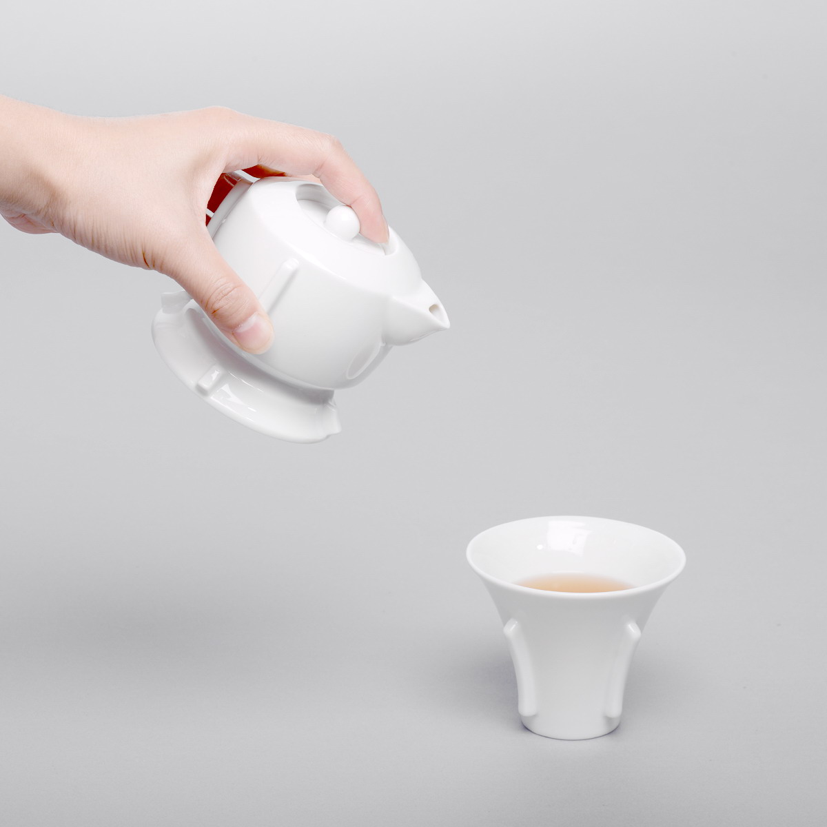 錫 勾玉形 酒器 茶心壺 煎茶道具 錫 勾玉形 酒器 茶心壺 煎茶道具 錫