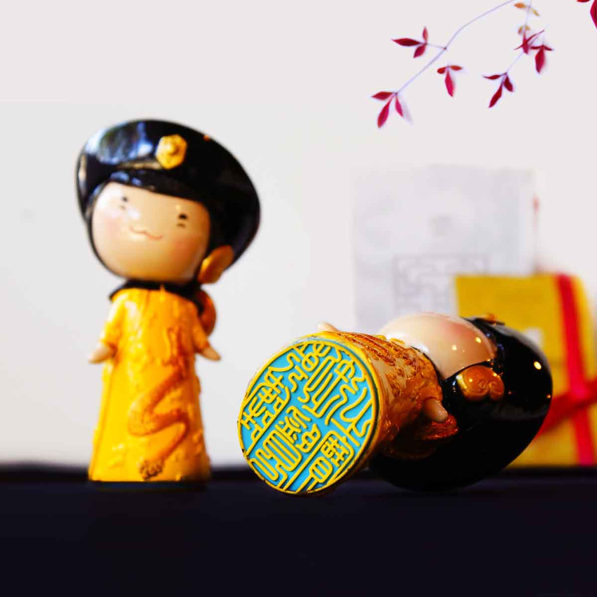 ★古寶堂★蒐集 【181224-62】『清時代 乾隆 礬紅描金開光八仙賀壽』中国古董品　賞物 置物擺件　 35×25cm 故宮精品網路商城- 金囍滿堂\u2027印鑑(乾隆御覽之寶)