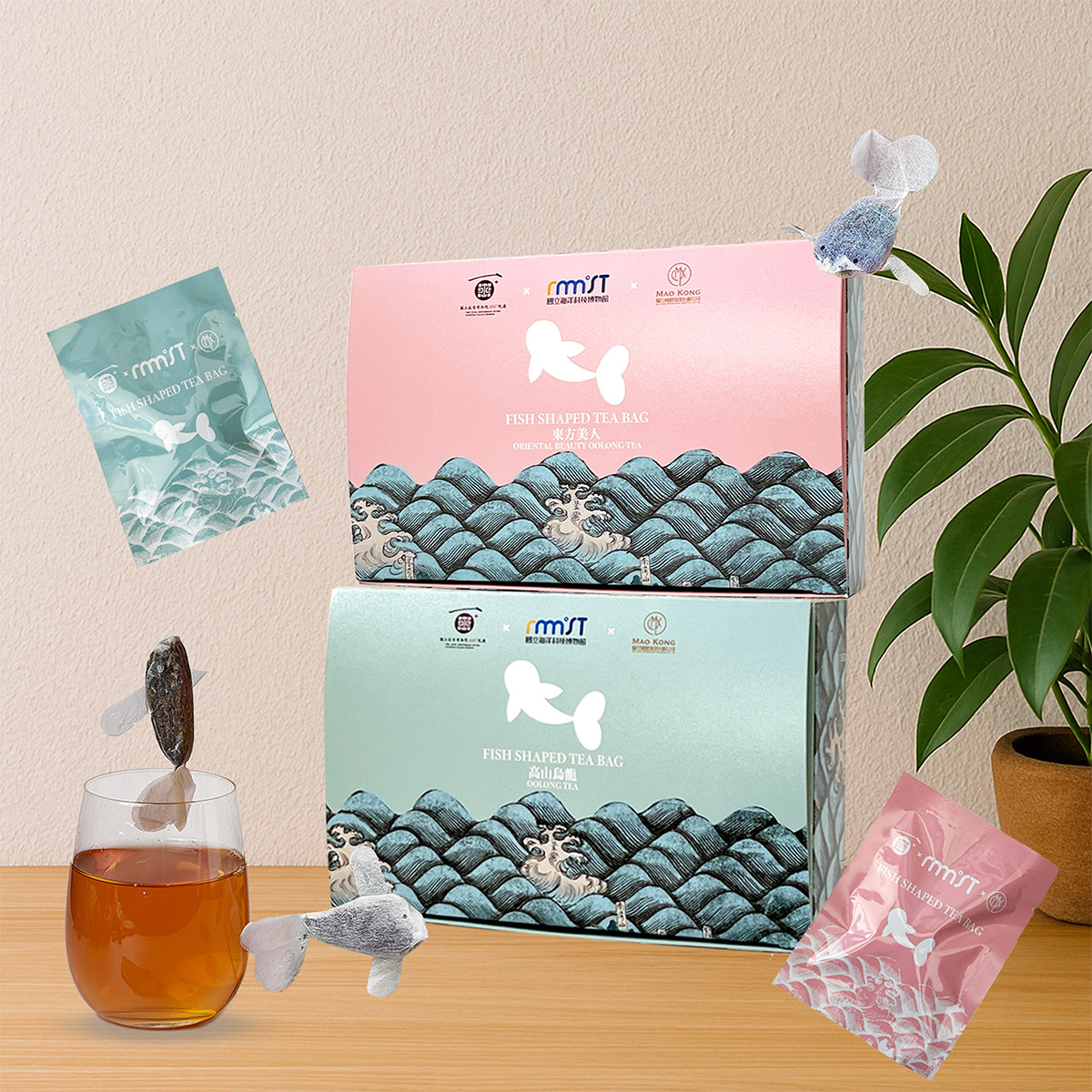 故宮精品網路商城- 高山烏龍茶魚造型茶盒