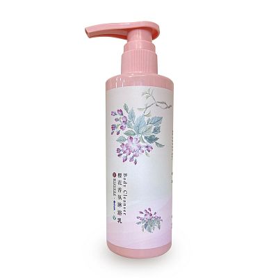 Product info: 櫻花香氛沐浴乳
