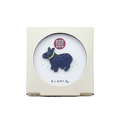 Product info: 犧尊別針