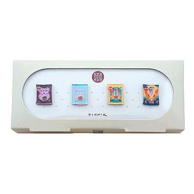 Product info: 乖乖ピンバッジセット